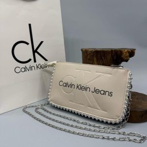 Calvin Klein Zincirli Çapraz Omuz Çantası